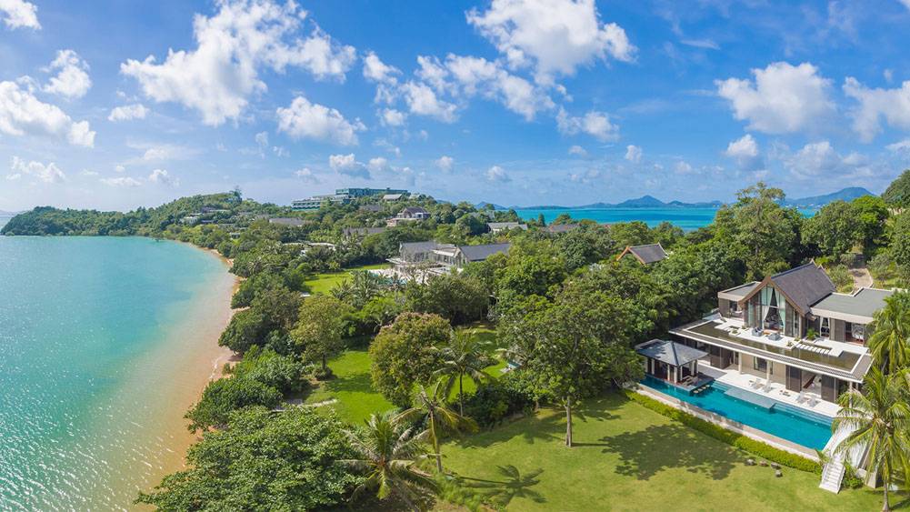 Naam Sawan - Breathtaking beachfront villa